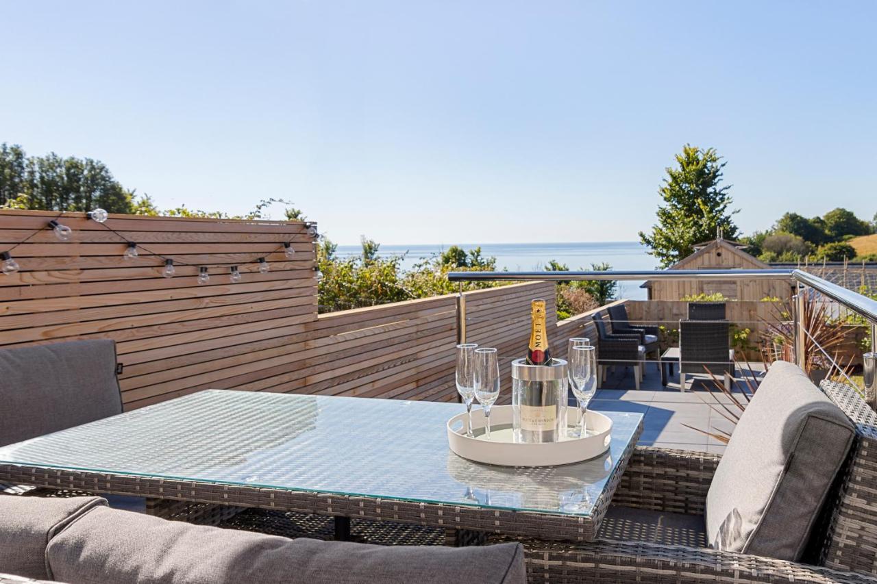 Stunning Coastal Apartment In Maidencombe With Sea Views & Garden Stokeinteignhead Buitenkant foto