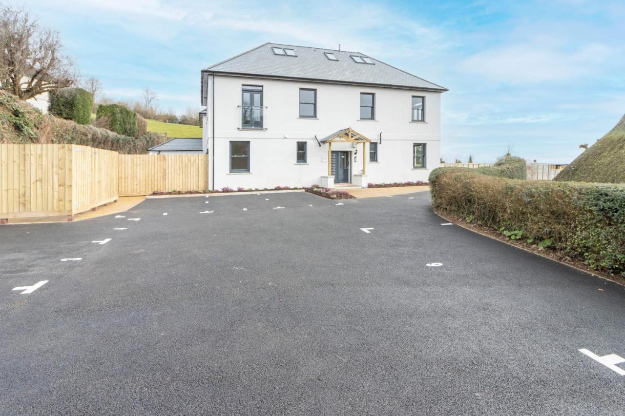 Stunning Coastal Apartment In Maidencombe With Sea Views & Garden Stokeinteignhead Buitenkant foto