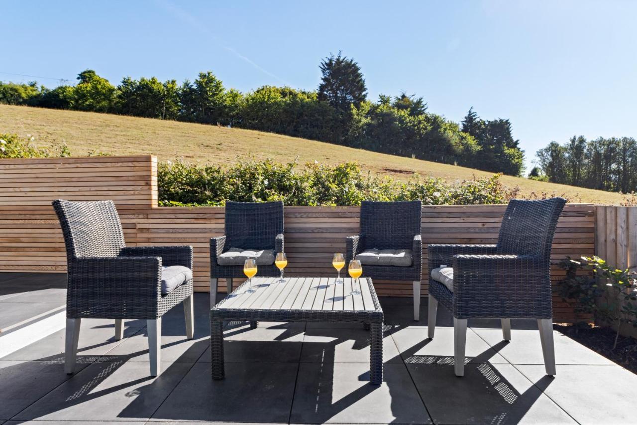 Stunning Coastal Apartment In Maidencombe With Sea Views & Garden Stokeinteignhead Buitenkant foto